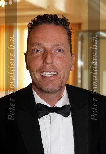 Scheveningen 13 december 2010
Society lunch in het kurhaus. Rob Geus met een kennis Peggy genaamd
Peter Smulders bv