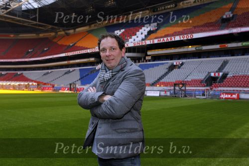 Amsterdam 7 januari 2011
Robert Leroy en George The van Volendam music in de arena.
Peter Smulders bv
