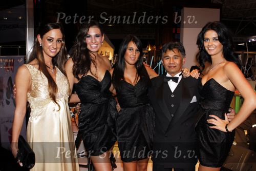 Amsterdam 9 december 2010
Miljonair fair in de RAI. Brooke Shields opent de fair samen met Yves Gijraths. Rudy Deighton
Peter Smulders bv