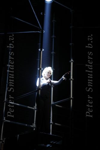 Amsterdam 6 december 2010
Premiere Simone Kleinsma in het nieuwe de la mar theater.
Peter Smulders bv