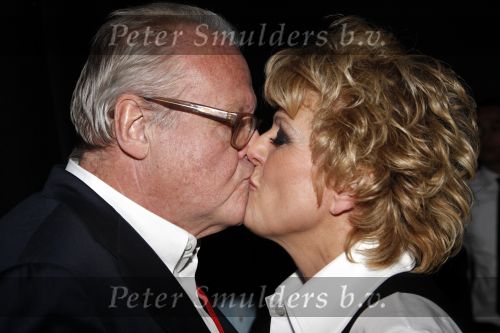 Amsterdam 6 december 2010
Premiere Simone Kleinsma in het nieuwe de la mar theater. Simone en Guus Verstraete
Peter Smulders bv