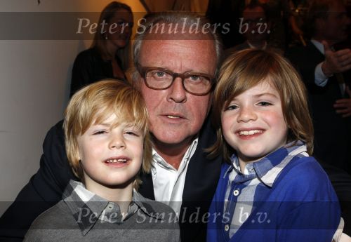 Amsterdam 6 december 2010
Premiere Simone Kleinsma in het nieuwe de la mar theater. Simone en Guus Verstraete
Peter Smulders bv