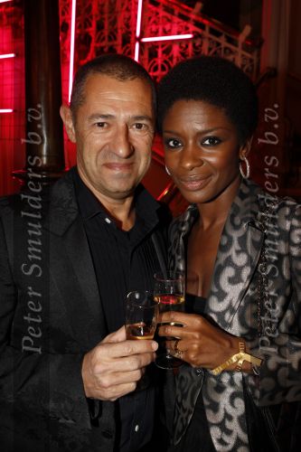 Amsterdam 13 januari 2011
Uitreiking Elle style awards in de stadsschouwburg. Sylvana Simons met vriend Ronald Kahn
Peter Smulders bv