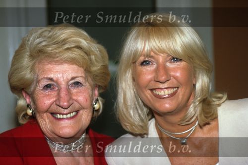Willeke Alberti
met moeder Ria Alberti
Foto Peter Smulders BV