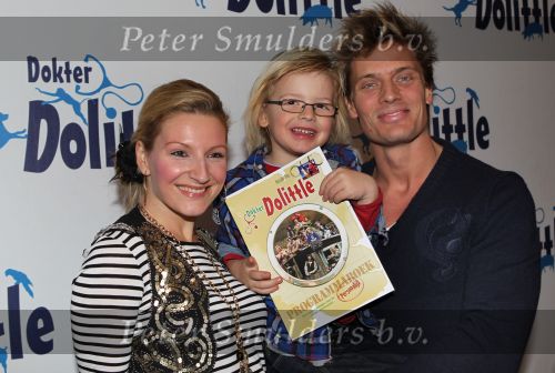 Zoetermeer, 19 December 2010
Premiere in het stadstheater van de musical Dr. Dolittle
Winston Post met zijn vrouw Denise v Rijswijk en zoontje Yaden Post
Foto Peter Smulders BV