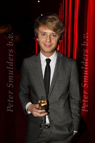 Amsterdam 6 december 2010
Premiere Simone Kleinsma in het nieuwe de la mar theater. Wouter Hamel
Peter Smulders bv