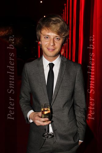 Amsterdam 6 december 2010
Premiere Simone Kleinsma in het nieuwe de la mar theater. Wouter Hamel
Peter Smulders bv