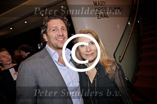 Amsterdam 10 januari 2012
Premiere Emmi en Leo in DeLaMar Theater.  Ellen van Rijn met een vriend genaamd Godfried.
Peter Smulders bv