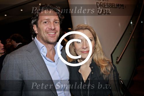 Amsterdam 10 januari 2012
Premiere Emmi en Leo in DeLaMar Theater.  Ellen van Rijn met een vriend genaamd Godfried.
Peter Smulders bv