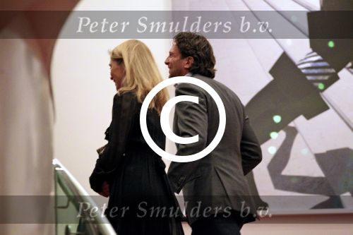 Amsterdam 10 januari 2012
Premiere Emmi en Leo in DeLaMar Theater.  Ellen van Rijn met een vriend genaamd Godfried.
Peter Smulders bv