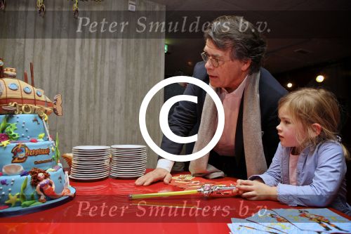 Tiel 08 Januari 2012
Premiere Piet Piraat 3D.  Emile Ratelband met dochter dochter Royce Romee.
Peter Smulders bv