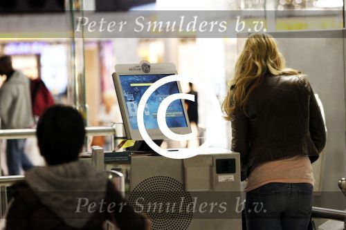 Schiphol 23 december 2011
Ruud Estelle maxim en joelle Gullit vertrekken naar Miami vanaf schiphol.
Peter Smulders bv