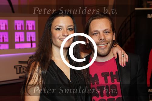 Hilversum 7 december 2011
Uitreiking radio bitches awards bij studio 21. Eva Koreman met vriend
Peter Smulders bv