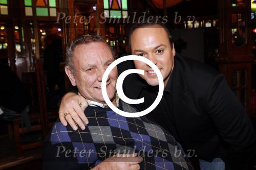 Hilversum 8 december 2011
Tros Winterpresentatie gepresenteerd door Jan Smit. Frans Bauer met zijn vader
Peter Smulders bv