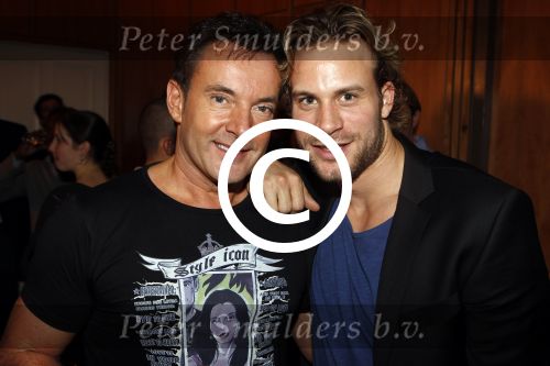 Amsterdam 1 december 2011
Presentatie calender Tatjana in hotel l europe. 
Patricia Paay en Patt Brard reiken hem uit. Gerard Joling en Dirk Taat
Peter Smulders bv
