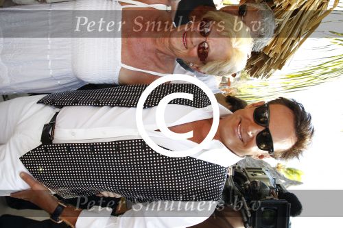 Curacao 7 januari 2012
Gerard Joling opnames videoclip op zanzibar. Patty Brard doet de regie. Gerard met zijn moeder
Peter Smulders bv