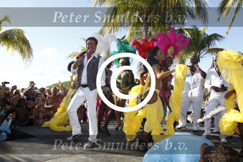 Curacao 7 januari 2012
Gerard Joling opnames videoclip op zanzibar. Patty Brard doet de regie.
Peter Smulders bv