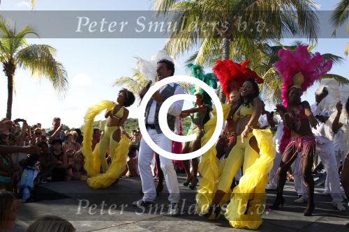 Curacao 7 januari 2012
Gerard Joling opnames videoclip op zanzibar. Patty Brard doet de regie.
Peter Smulders bv
