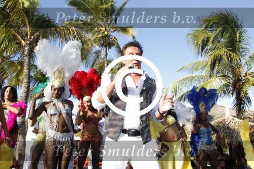 Curacao 7 januari 2012
Gerard Joling opnames videoclip op zanzibar. Patty Brard doet de regie.
Peter Smulders bv