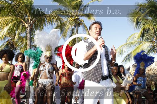 Curacao 7 januari 2012
Gerard Joling opnames videoclip op zanzibar. Patty Brard doet de regie.
Peter Smulders bv