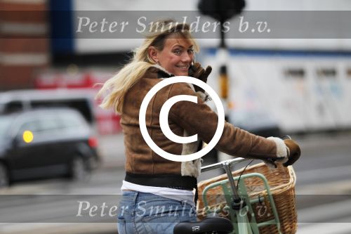 Amsterdam 4 december 2011
Gigi Ravelli op straat in Amsterdam.
Peter Smulders bv