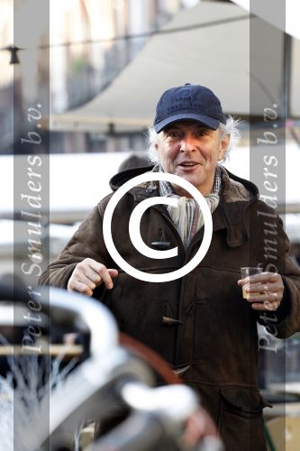 Amsterdam 24 december 2011
Huub stapel op kerstmarkt in amsterdam zuid.
Peter Smulders bv