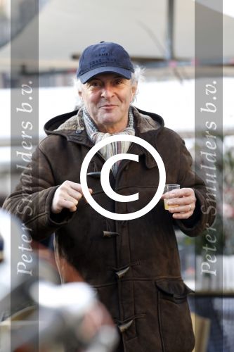 Amsterdam 24 december 2011
Huub stapel op kerstmarkt in amsterdam zuid.
Peter Smulders bv