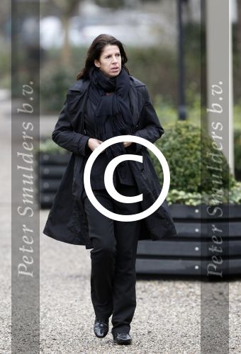 Amsterdam 21 december 2011
Crematie Olga Madsen op westgaarde. Isa Hoes
Peter Smulders bv
