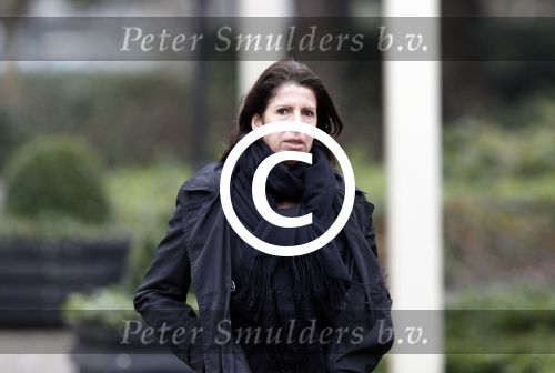Amsterdam 21 december 2011
Crematie Olga Madsen op westgaarde. Isa Hoes
Peter Smulders bv