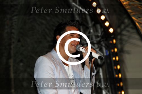 Curacao 30 december 2011
Jan Smit optreden bij mambo beach.
Peter Smulders bv