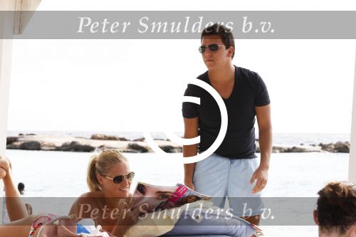 Curacao 31 december 2011
Jan en Lisa Smit op Jan zijn verjaardag in zee en bij Mambo beach.
Peter Smulders bv