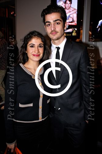 Amsterdam 10 januari 2012
Premiere Emmi en Leo in DeLaMar Theater.  Jasper Gottlieb met partner Fatima Genc.
Peter Smulders bv