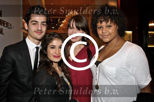 Amsterdam 10 januari 2012
Premiere Emmi en Leo in DeLaMar Theater.  Met vlnr Jasper Gottlieb, Fatma Genc, Roos Smit en Talisia Misiedjan.
Peter Smulders bv
