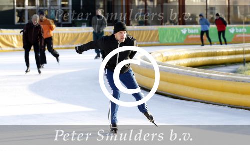 Amsterdam 19 december 2011
Jens Oldekalter op de jaap eden baan aan het schaatsen.
Peter Smulders bv