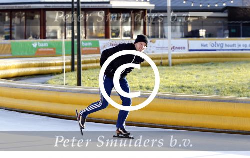Amsterdam 19 december 2011
Jens Oldekalter op de jaap eden baan aan het schaatsen.
Peter Smulders bv