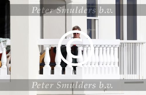 Curacao 5 januari 2012
Jeroen Krabbe op het balkon van zijn appartement bij het avila beach hotel.
Peter Smulders bv