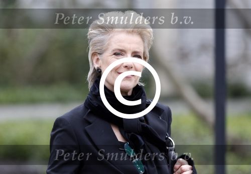 Amsterdam 21 december 2011
Crematie Olga Madsen op westgaarde. Jette v d Meij
Peter Smulders bv
