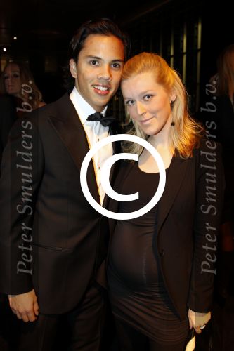Amsterdam 8 december 2011
Openings en VIP avond van de miljonairfair in de RAI. Jordy The met zwangere vriendin en ouders
Peter Smulders bv