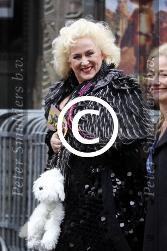 Amsterdam 4 december 2011
Premiere de gelaarsde kat in tuschinski. Karin Bloemen
Peter Smulders bv