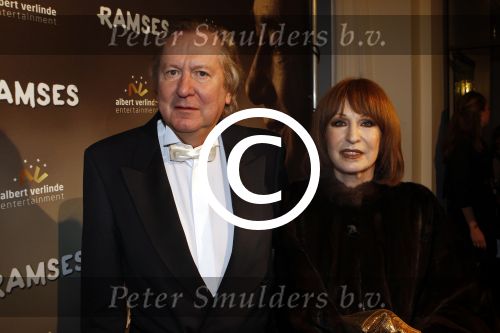 Den Haag 1 december 2011
Premiere Ramses in de schowburg van Den Haag. Liesbeth List met man
Peter Smulders bv
