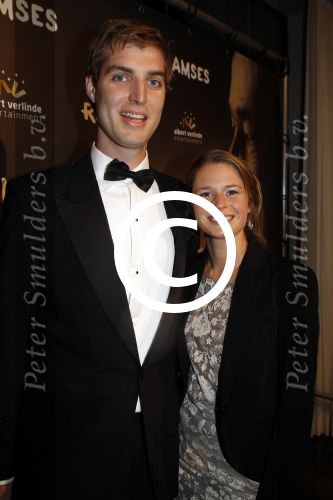 Den Haag 1 december 2011
Premiere Ramses in de schowburg van Den Haag. Maarten v d Weyden met vrouw
Peter Smulders bv