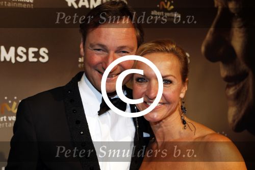 Den Haag 1 december 2011
Premiere Ramses in de schowburg van Den Haag. Mariska v Kolck met vriend Edgar Peer
Peter Smulders bv