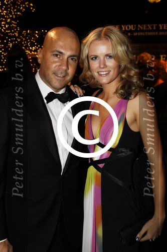 Amsterdam 8 december 2011
Openings en VIP avond van de miljonairfair in de RAI. Mental theo Nabuurs met vriendin
Peter Smulders bv