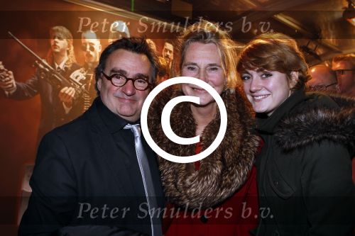 Eindhoven 6 december 2011
Premiere New Kids nitro in pathe Eindhoven. Michiel Kerbosch me vrouw en dochter
Peter Smulders bv