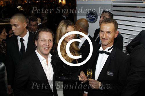 Amsterdam 8 december 2011
Openings en VIP avond van de miljonairfair in de RAI. elle Macpherson en Michiel Mol
Peter Smulders bv