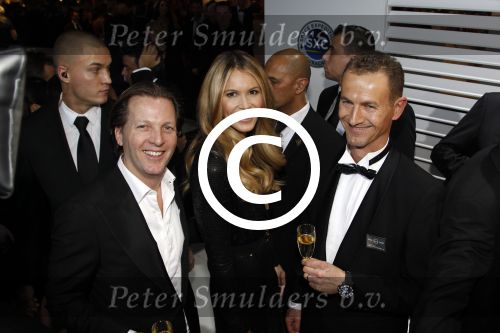 Amsterdam 8 december 2011
Openings en VIP avond van de miljonairfair in de RAI. Elle Macpherson en Michiel Mol
Peter Smulders bv
