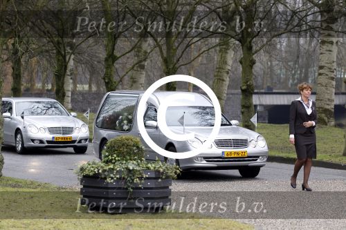 Amsterdam 21 december 2011
Crematie Olga Madsen op westgaarde.
Peter Smulders bv