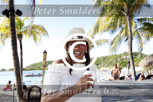 Curacao 7 januari 2012
Gerard Joling opnames videoclip op zanzibar. Patty Brard doet de regie.
Peter Smulders bv