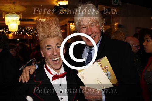 Amsterdam 22 december 2011
Premiere kerstcircus in carre. Paul v Vliet met vrouw en kleinkinderen
Peter Smulders bv