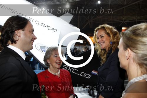 Amsterdam 8 december 2011
Openings en VIP avond van de miljonairfair in de RAI. Paulien Huizinga met Fred v Leer
Peter Smulders bv